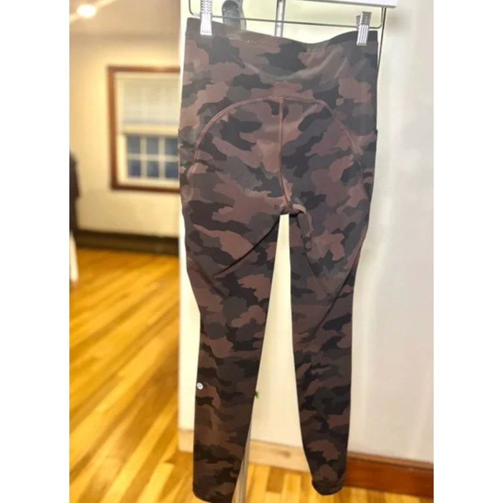 Lululemon Swift Speed Leggings 28" – Size 6 – Heritage 365 Camo Brown Earth